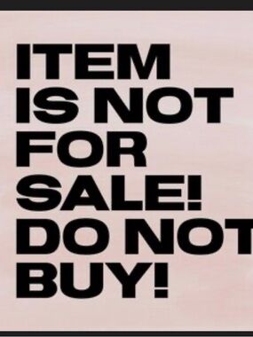 Mica Los Angeles High Rise Straight Leg Raw Hem Jeans Medium Wash Blue Size 28